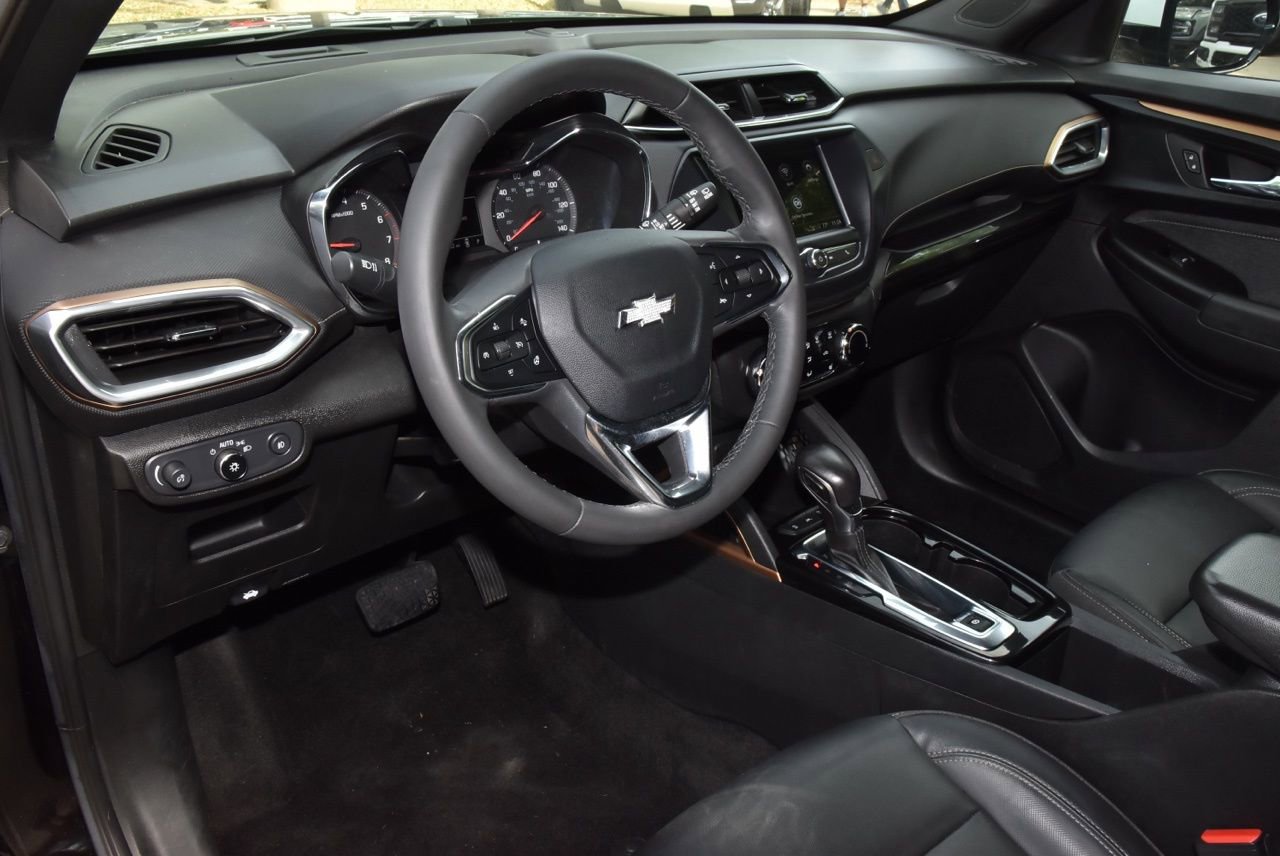 Used 2023 Chevrolet TrailBlazer ACTIV FWD image 32