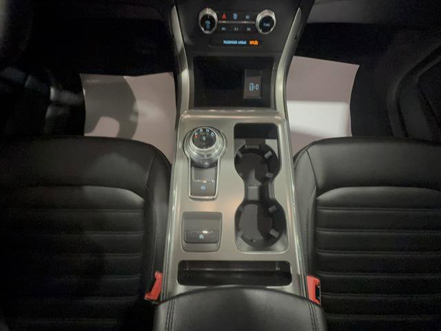 Certified 2022 Ford Edge SEL w/ Convenience Package AWD/4WD image 17