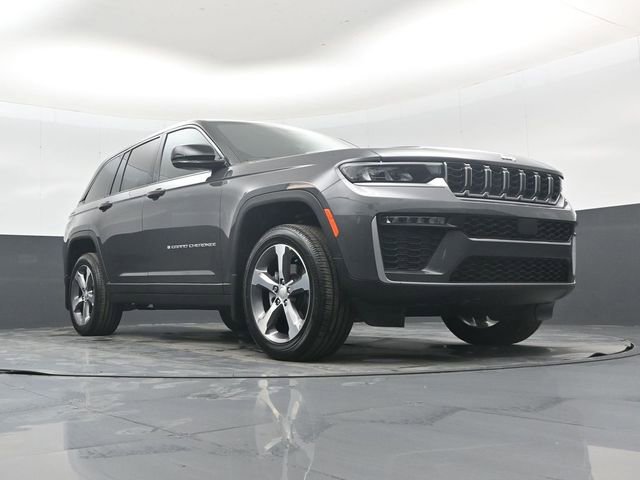 New 2026 Jeep Grand Cherokee Limited w/ Trailer Tow Package image 45
