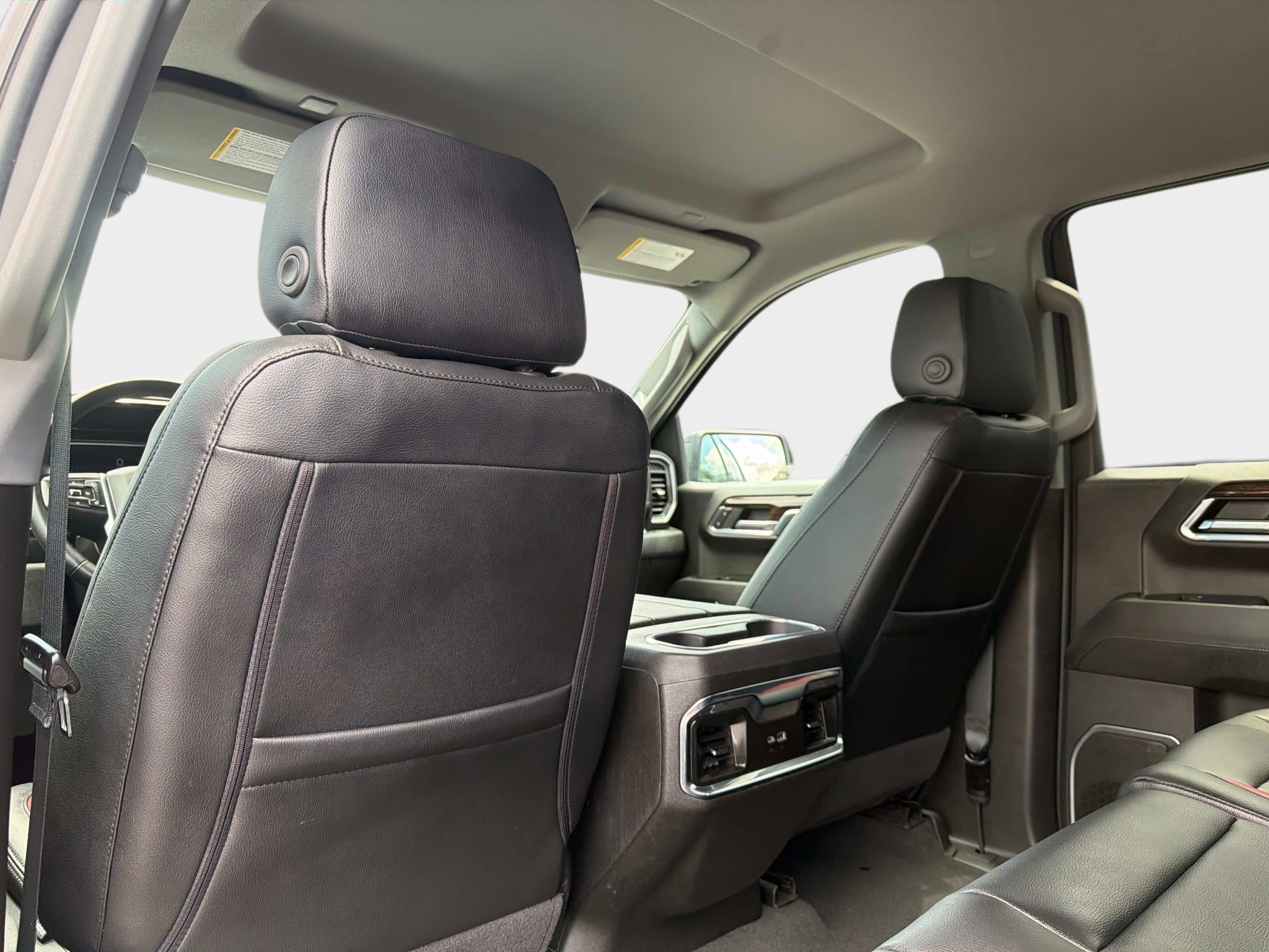 Used 2024 GMC Sierra 1500 Elevation w/ Preferred Package AWD/4WD image 28