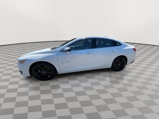 Used 2024 Chevrolet Malibu LT w/ Sport Edition FWD image 4