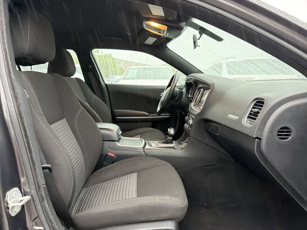 Used 2023 Dodge Charger SXT RWD image 19