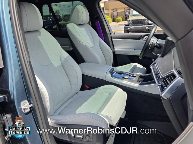Used 2025 BMW X5 sDrive40i w/ Premium Package image 18