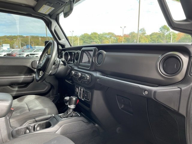 Used 2022 Jeep Gladiator Sport image 25