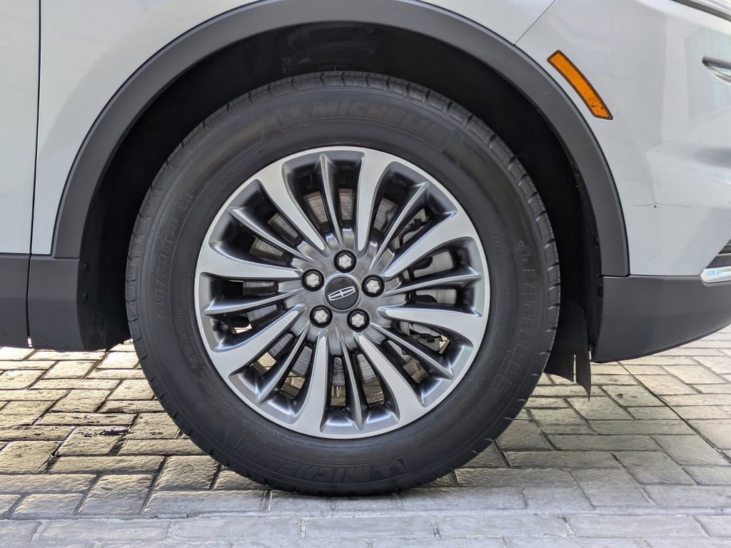 Used 2021 Lincoln Nautilus AWD w/ Equipment Group 101A image 12