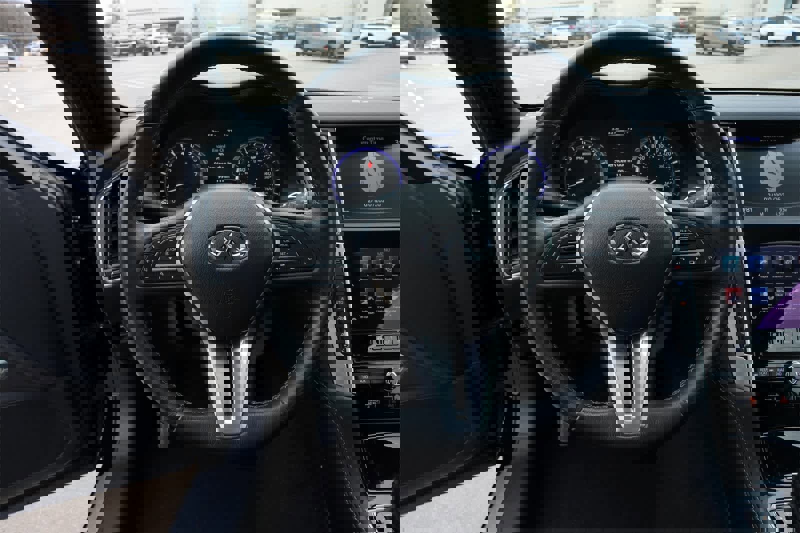 Used 2018 INFINITI Q60 3.0t Luxe w/ Cargo Package image 8