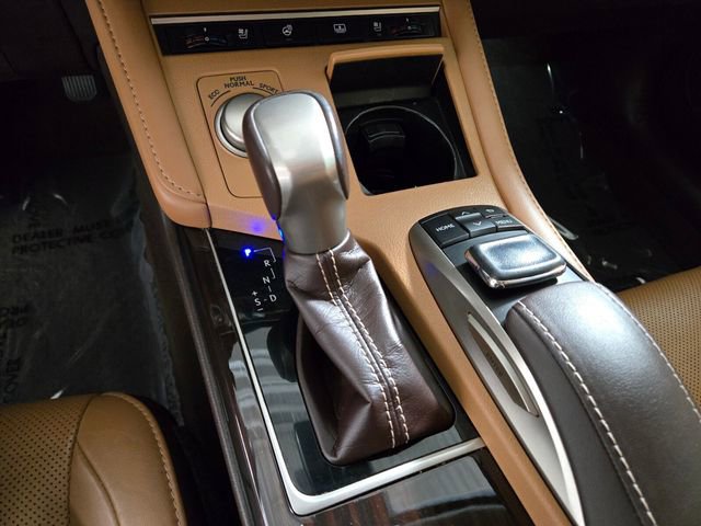 Used 2018 Lexus ES 350 w/ Luxury Package w/Wood Trim image 36