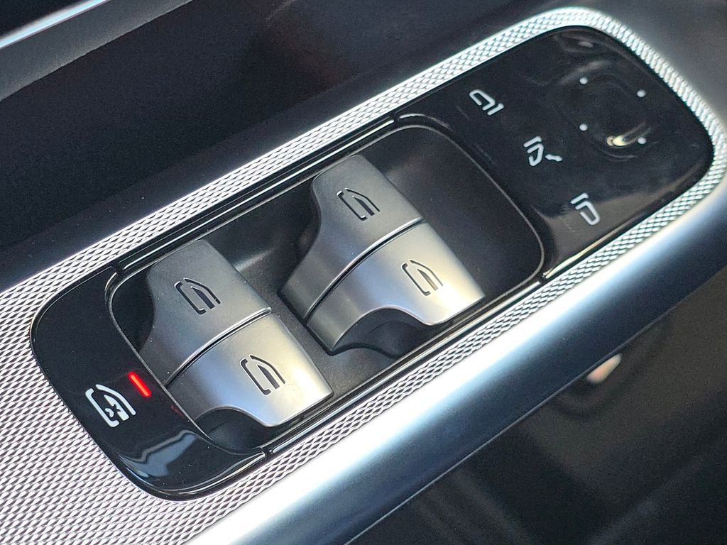 New 2026 Mercedes-Benz GLC 43 AMG 4MATIC image 27