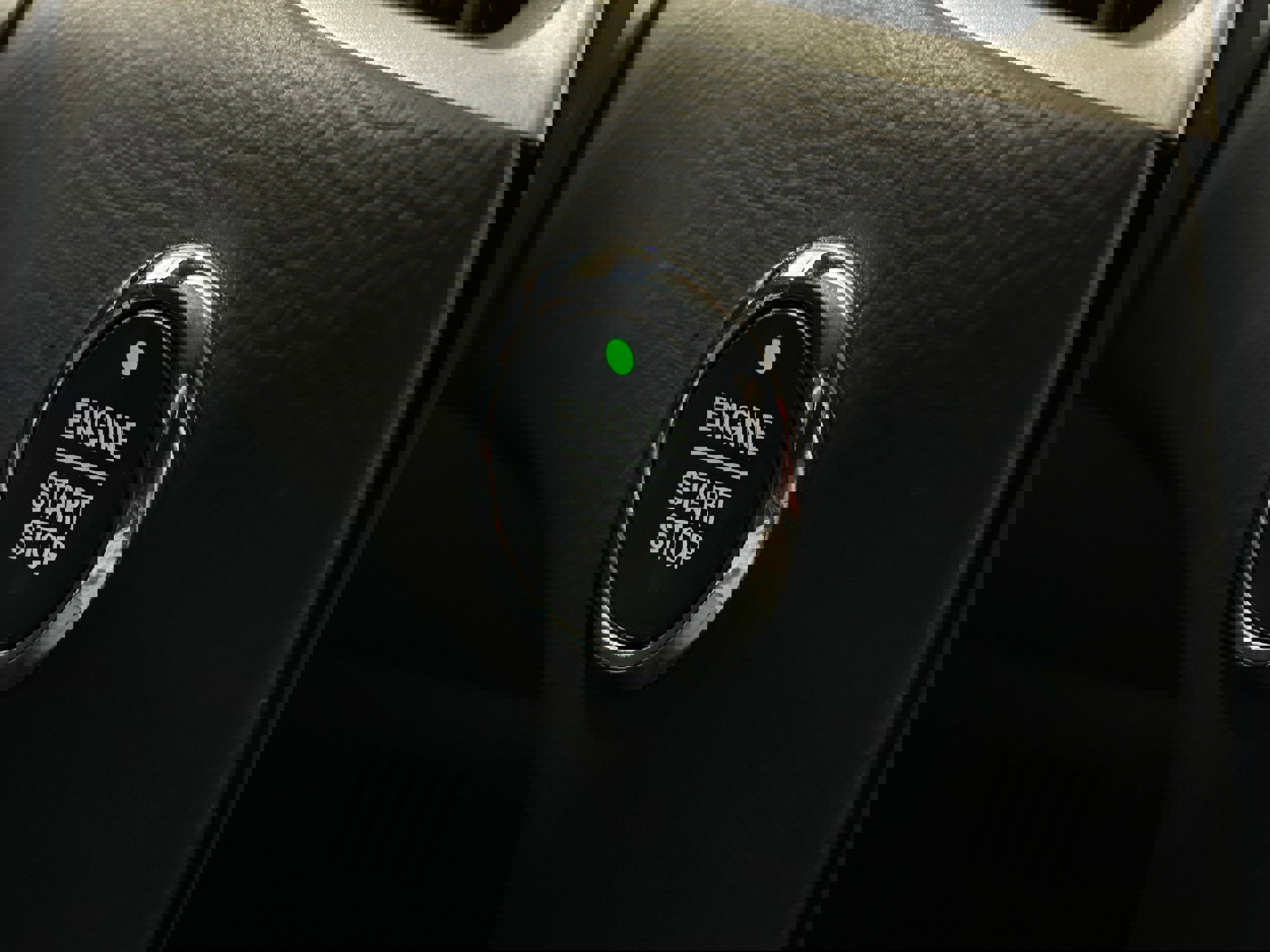 Used 2022 Ford Edge SEL w/ Convenience Package image 12