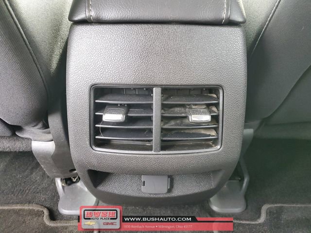 Used 2013 Ford Edge SE image 12