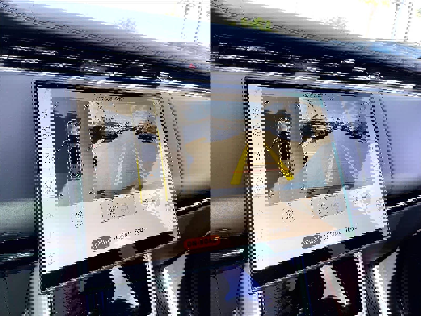 Used 2024 Land Rover Range Rover SE image 23