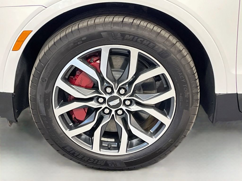 Used 2025 Cadillac XT5 Sportv w/ Technology Package AWD/4WD image 33