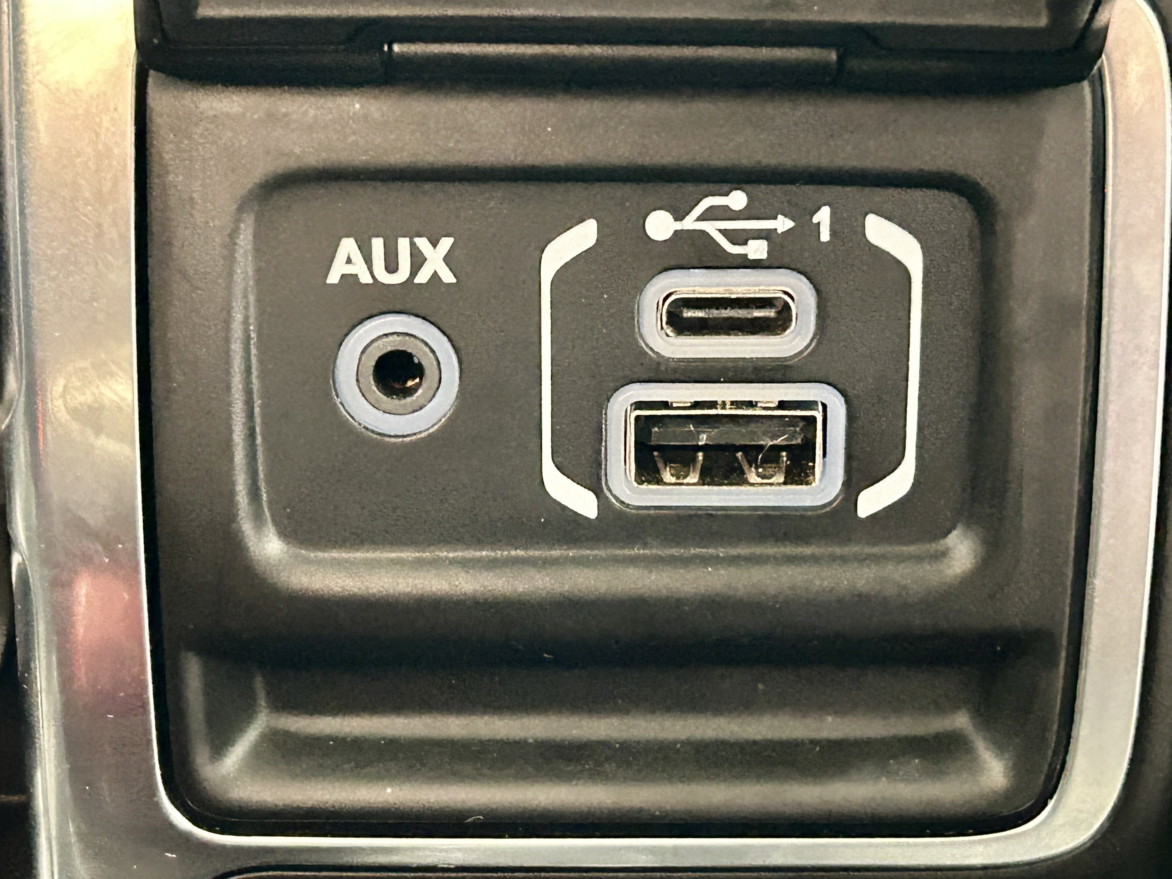 Certified 2021 Jeep Gladiator Mojave AWD/4WD image 33