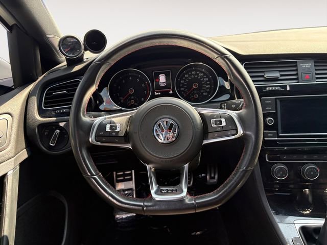 Used 2020 Volkswagen Golf 4-Door image 12