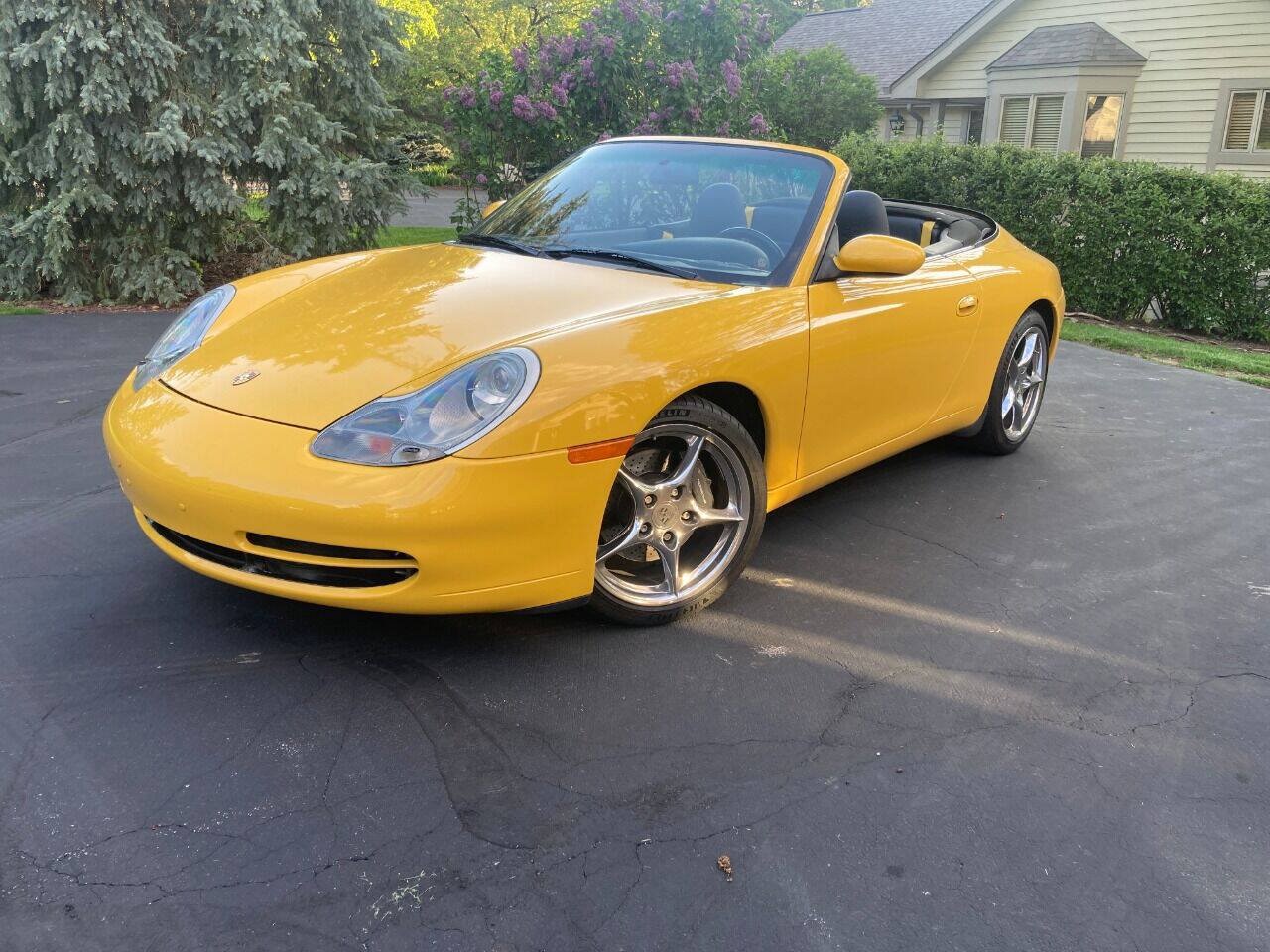 Used 2001 Porsche 911 Cabriolet image 4