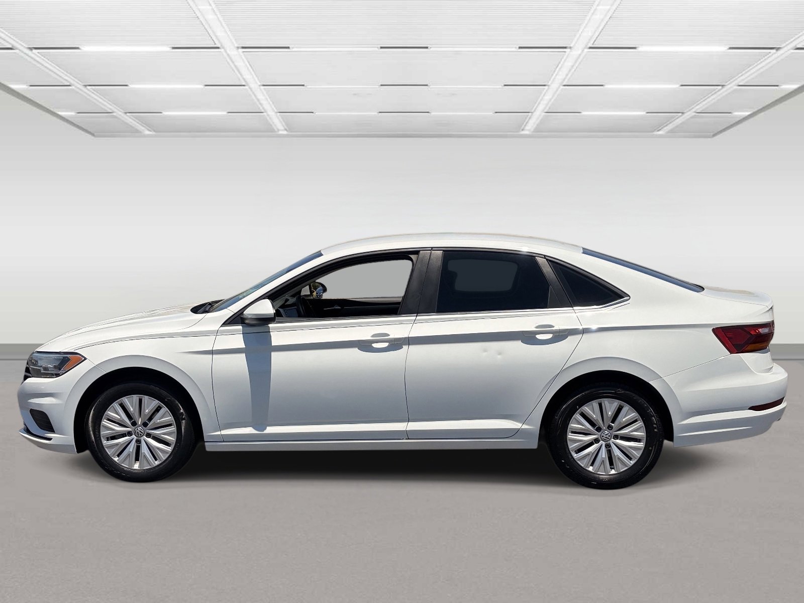 Used 2019 Volkswagen Jetta S w/ Driver Assistance Package FWD image 2