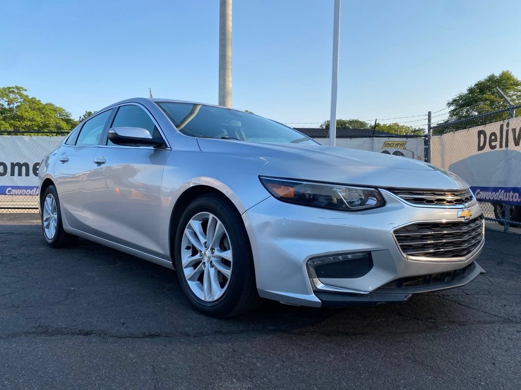 Used 2017 Chevrolet Malibu LT FWD image 26