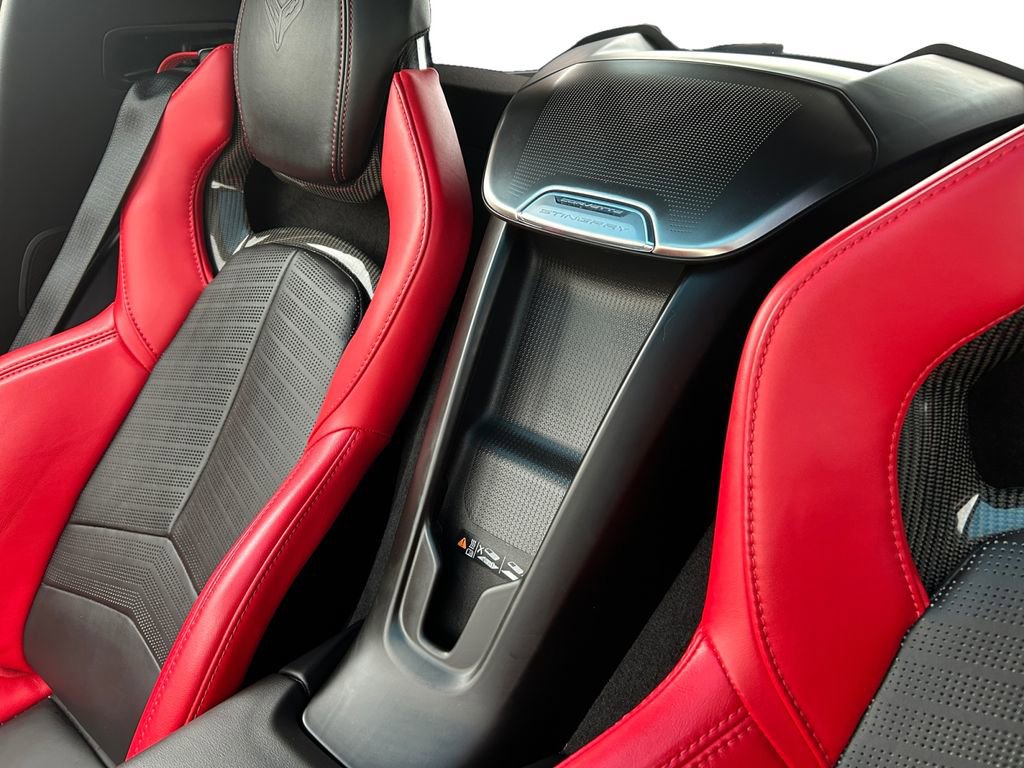 Used 2022 Chevrolet Corvette Stingray Preferred Cpe w/ Engine Appearance Package image 15