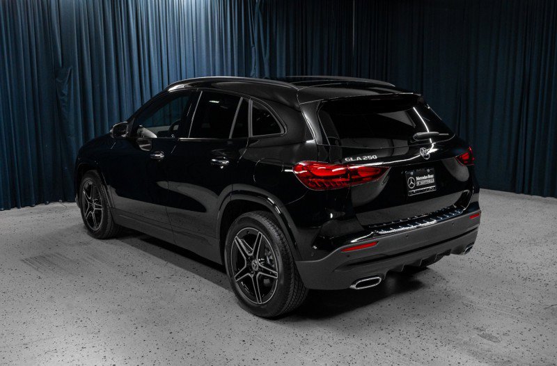 New 2026 Mercedes-Benz GLA 250 image 9