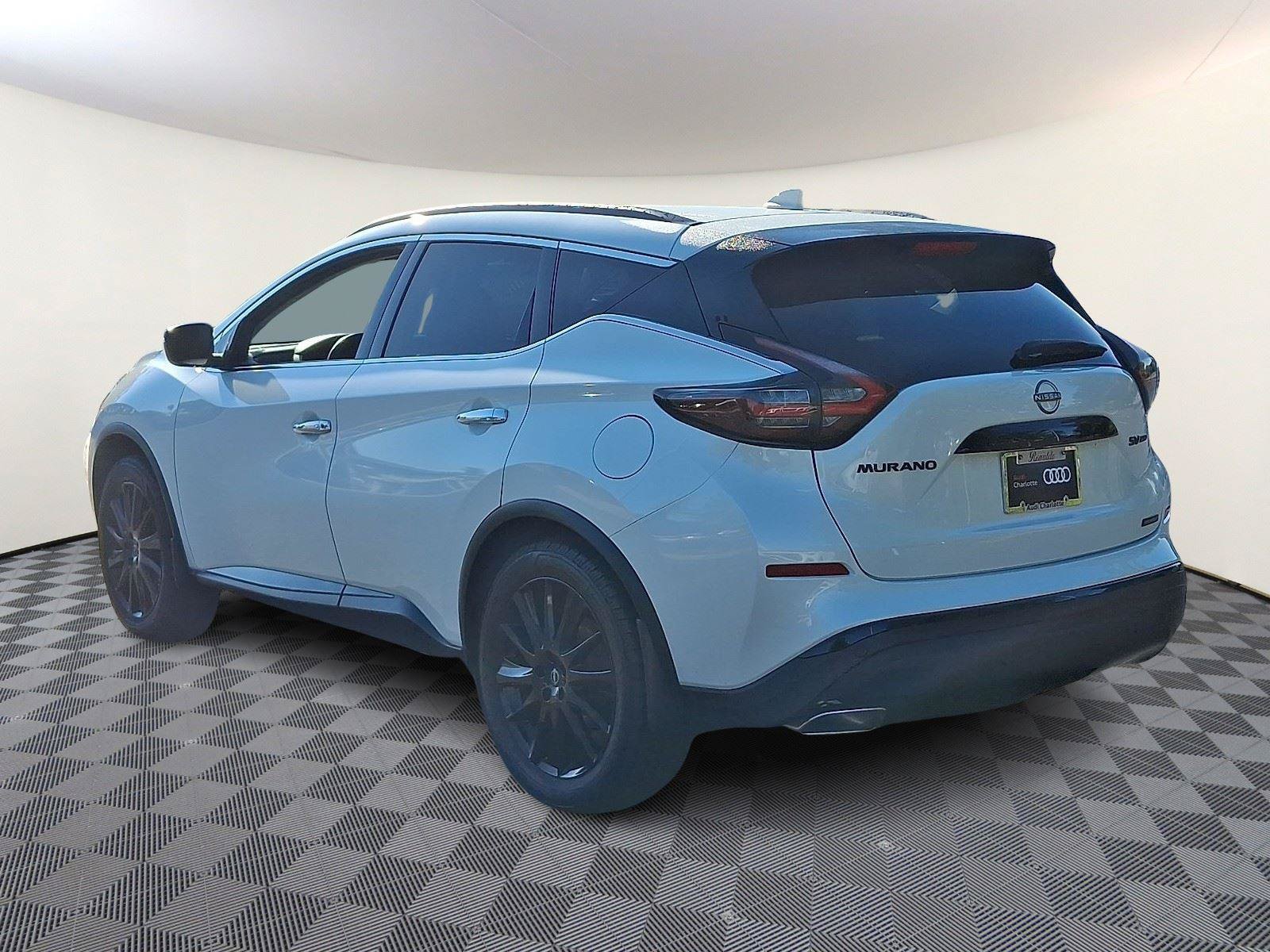 Used 2023 Nissan Murano SV w/ SV Midnight Edition Package AWD/4WD image 4