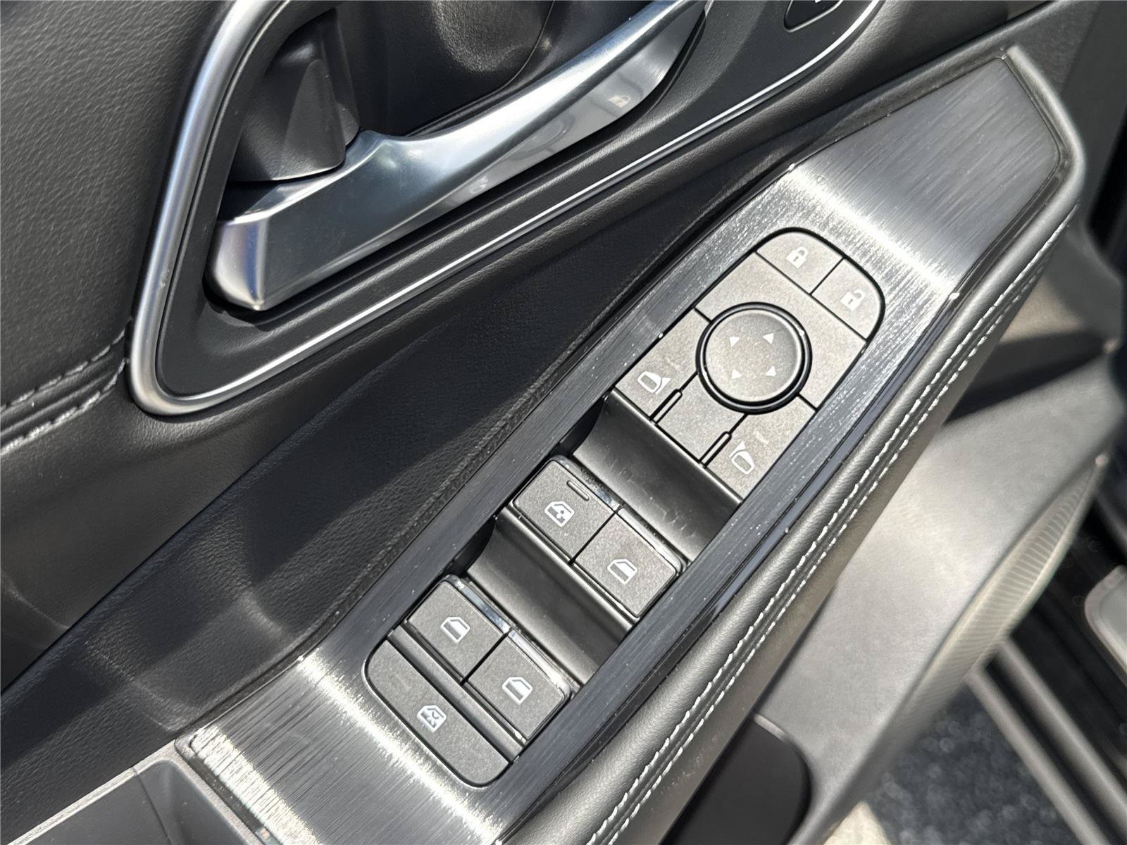 New 2026 Nissan Rogue Platinum AWD/4WD image 18