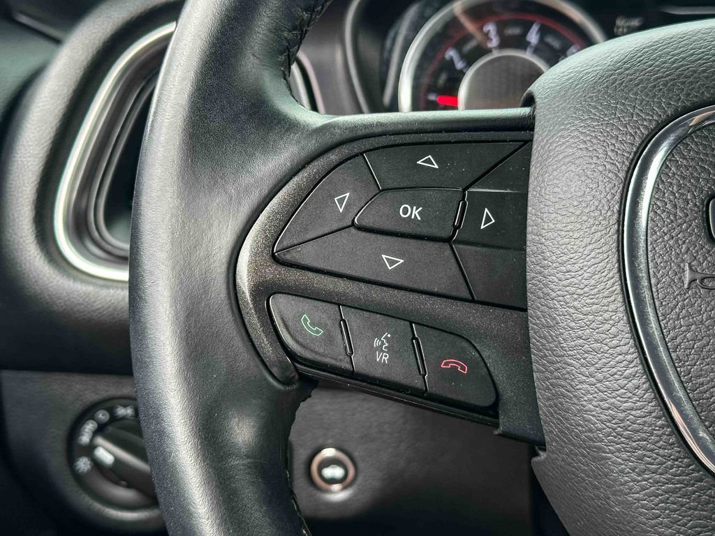 Used 2016 Dodge Challenger SXT RWD image 24