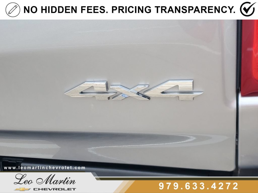 Used 2025 RAM 1500 Laramie AWD/4WD image 6