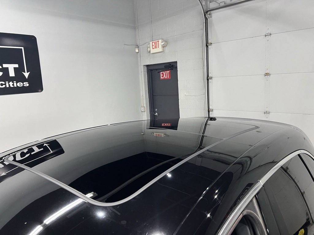 Used 2015 Porsche Macan S image 16