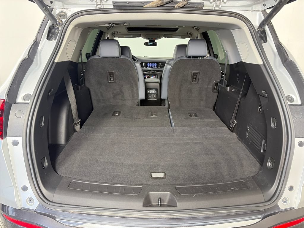 Used 2021 Buick Enclave Premium w/ Sun and Sites Package FWD image 27
