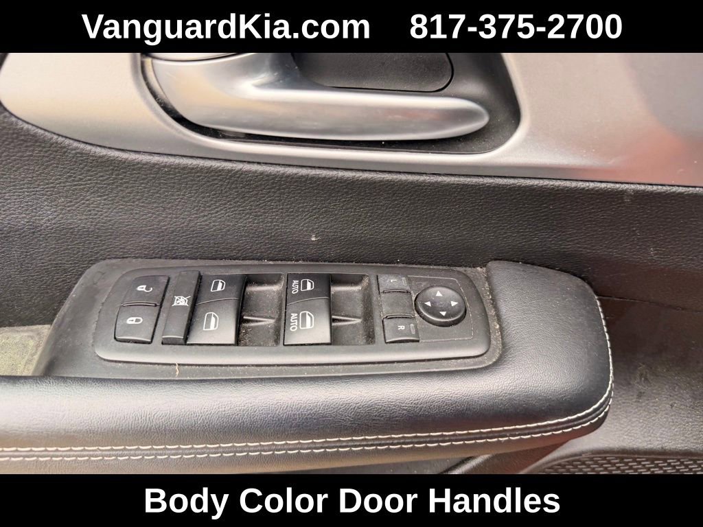 Used 2018 Chrysler Pacifica Touring-L w/ Premium Audio Group image 19