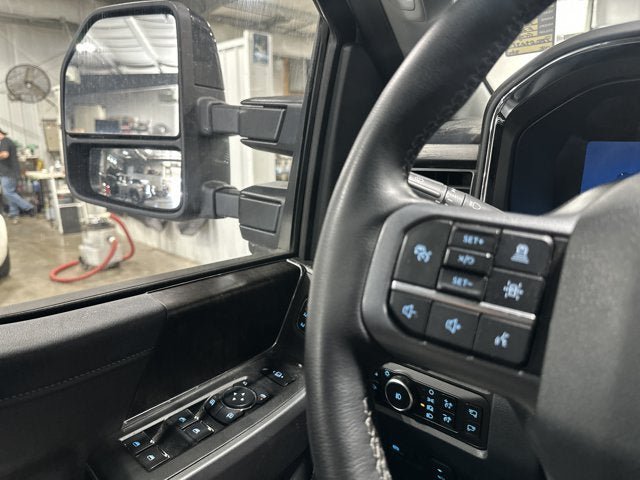 Used 2026 Ford F250 Lariat w/ Black Appearance Package AWD/4WD image 15