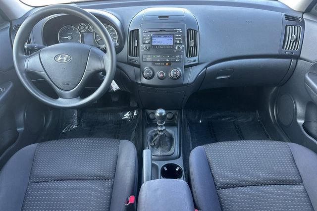Used 2010 Hyundai Elantra GLS image 15