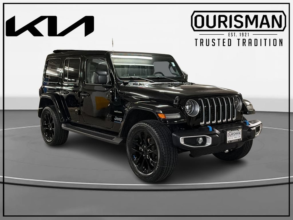 Used 2023 Jeep Wrangler Unlimited Sahara w/ Cold Weather Group AWD/4WD image 1