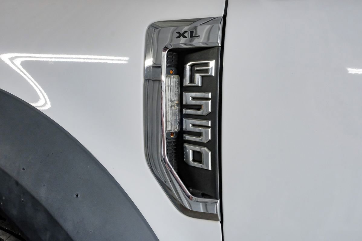 Used 2019 Ford F550 4x4 SuperCab Super Duty image 53