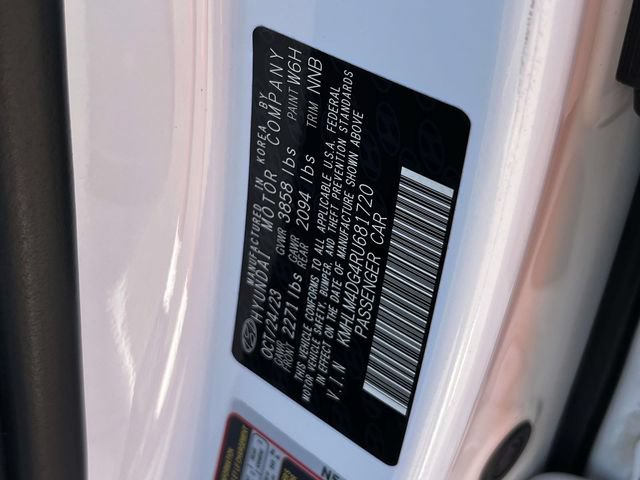 Certified 2024 Hyundai Elantra SEL FWD image 19