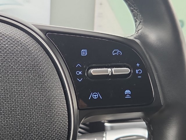 Used 2024 Hyundai Ioniq 5 SEL RWD image 25