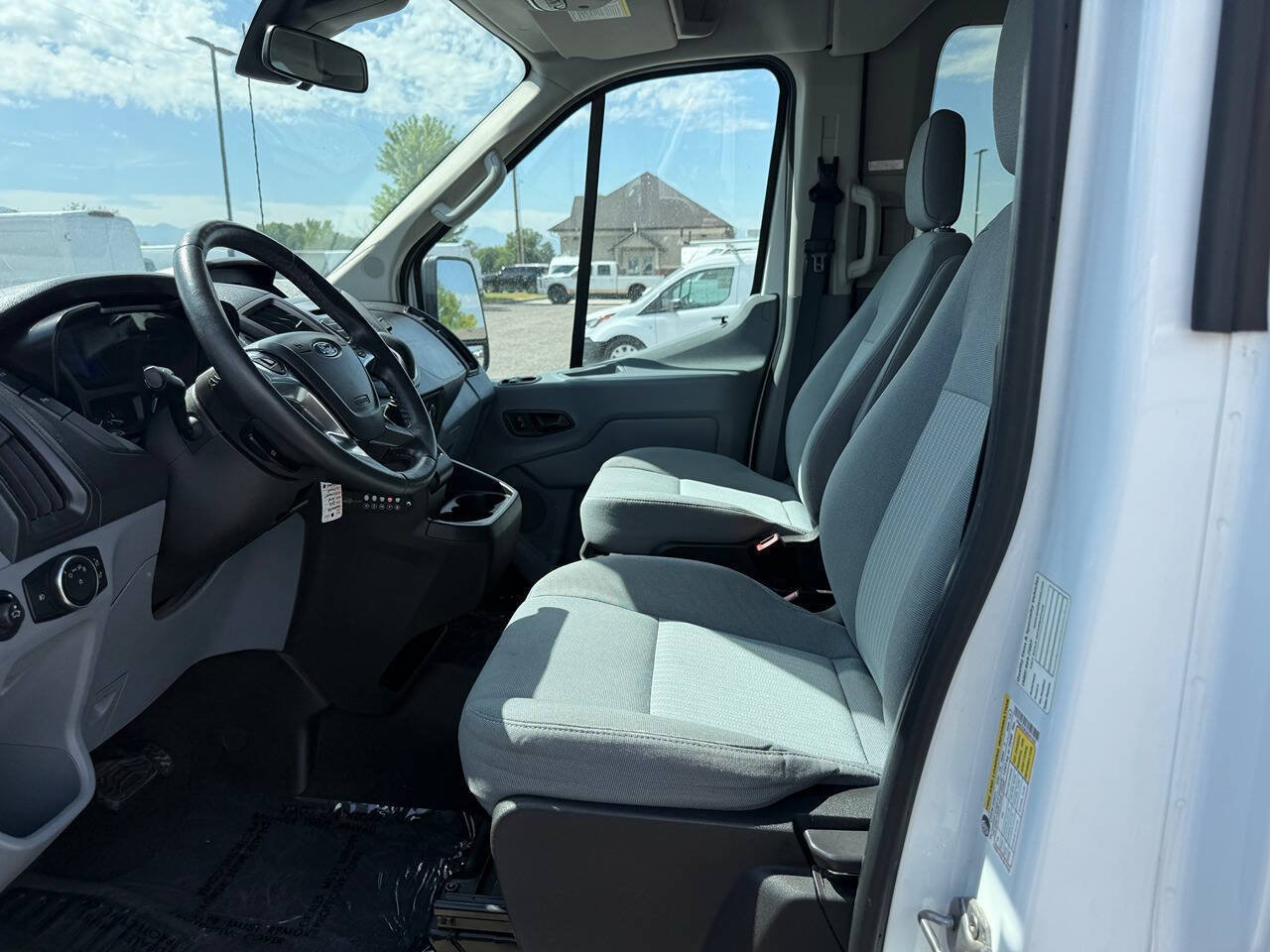 Used 2016 Ford Transit 350 XLT RWD image 14