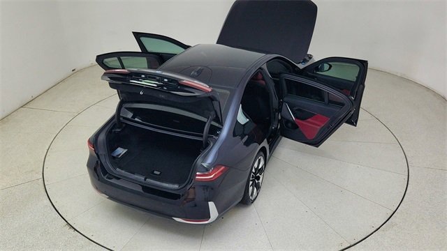 Used 2024 BMW i5 eDrive40i w/ Premium Package image 85