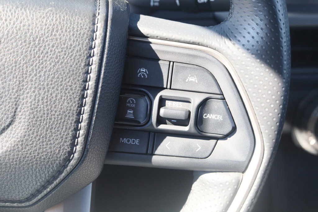 Certified 2026 Toyota 4Runner SR5 AWD/4WD image 10