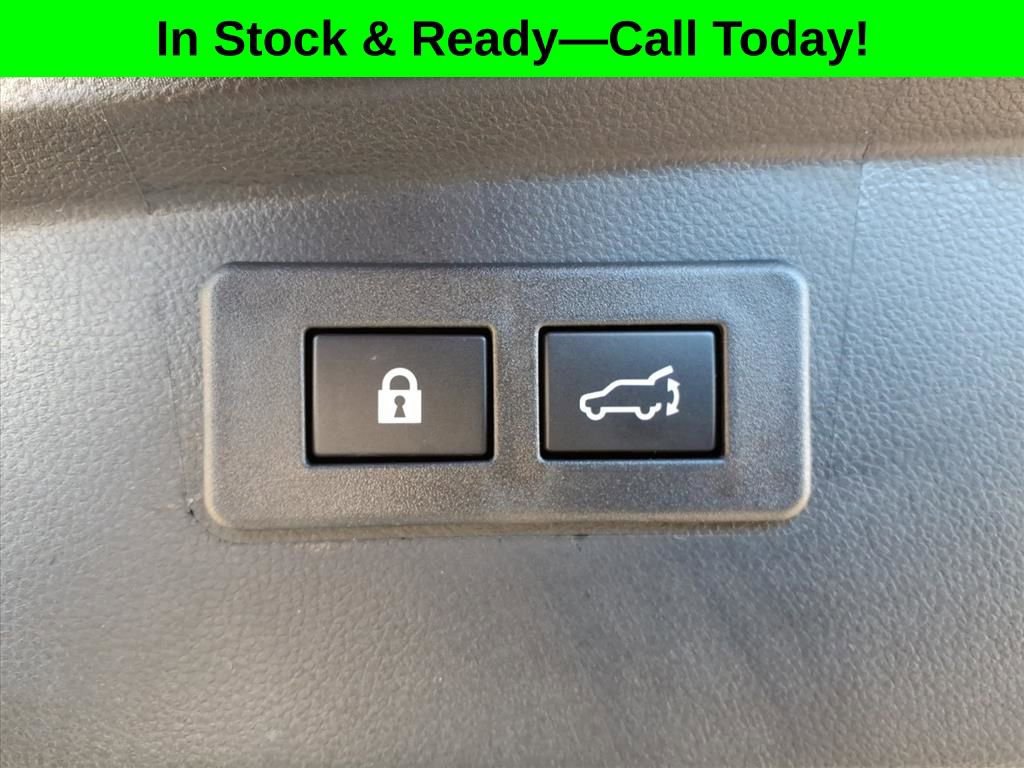 Certified 2025 Subaru Outback Limited image 33