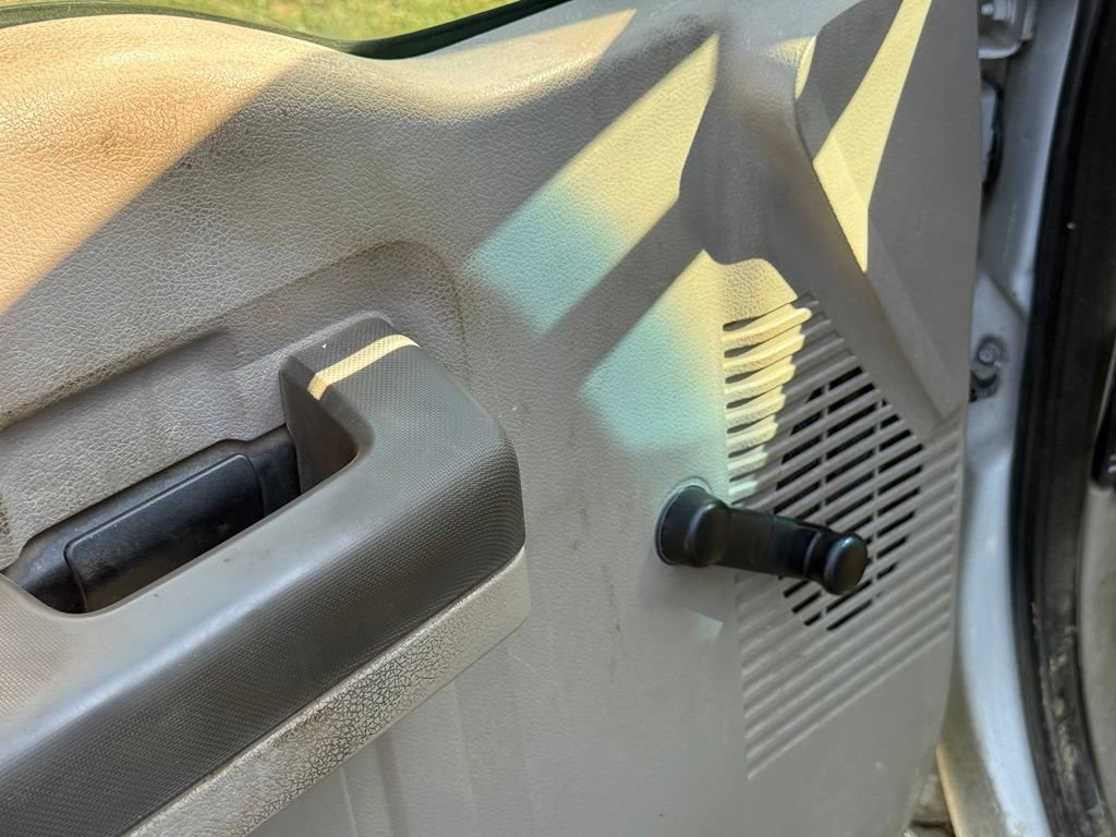 Used 2008 Ford F250 XL RWD image 10