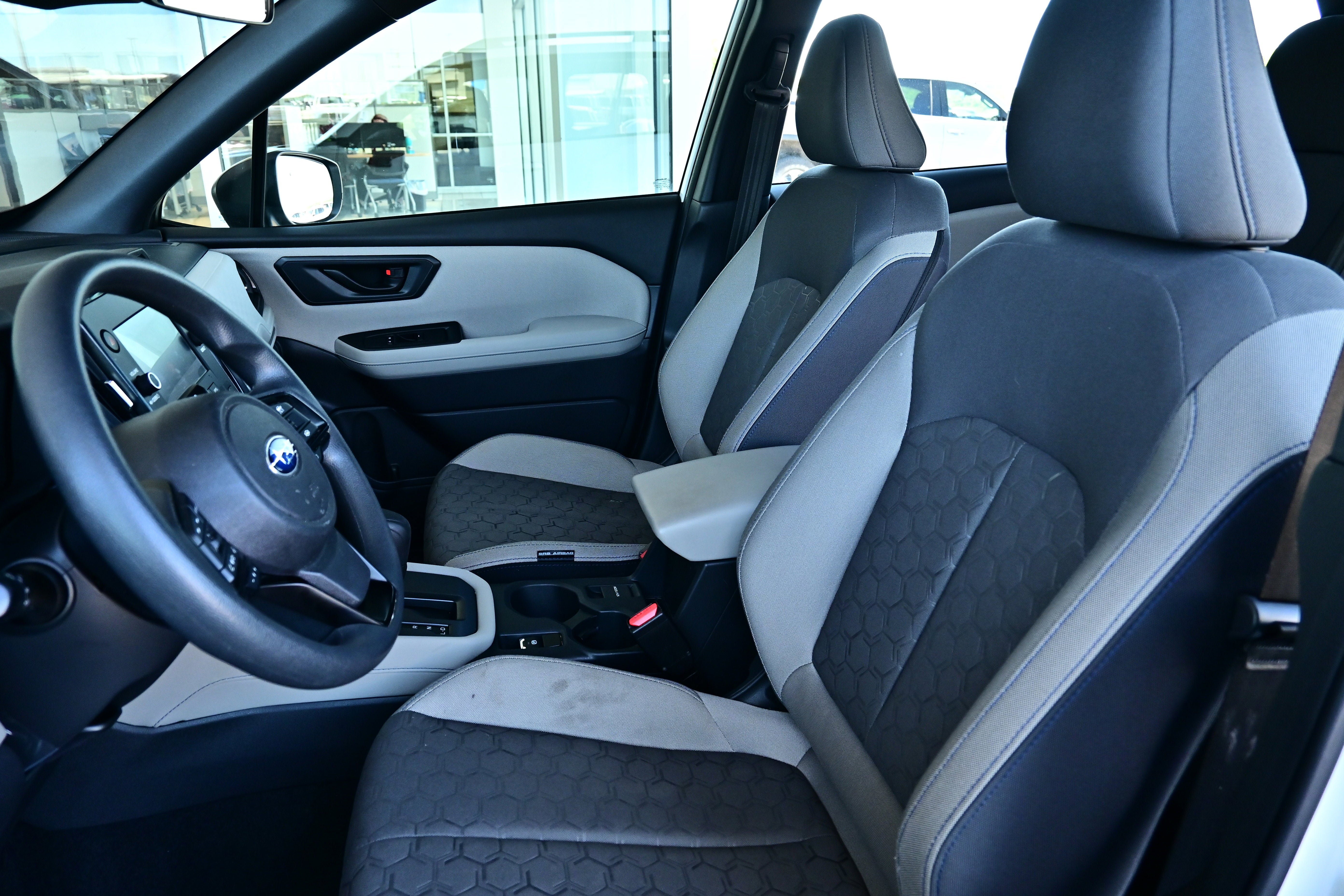 Used 2025 Subaru Forester AWD/4WD image 20