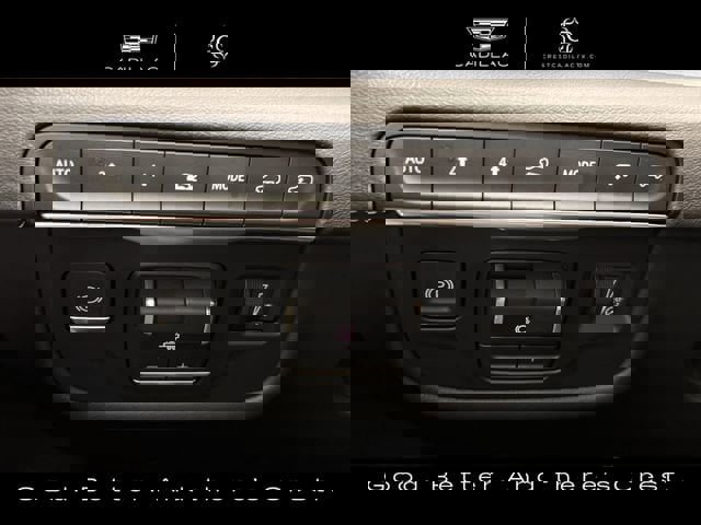 Certified 2024 Cadillac Escalade Premium Luxury w/ Performance Package image 24