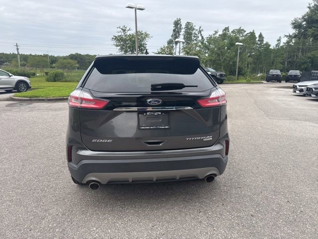 Used 2019 Ford Edge Titanium w/ Equipment Group 301A FWD image 5