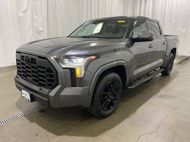 Used 2022 Toyota Tundra SR5 image 8