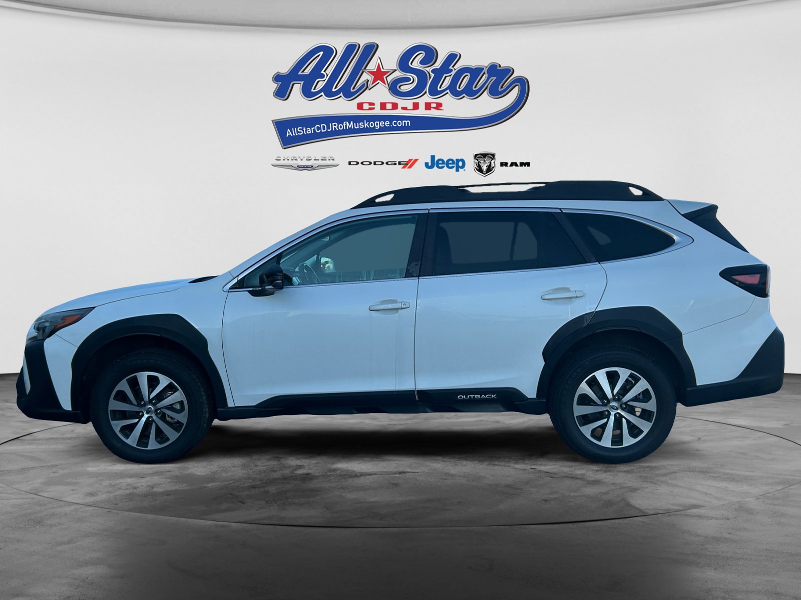 Used 2023 Subaru Outback Premium AWD/4WD image 8