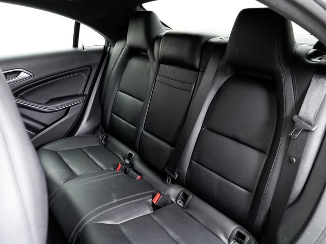 Used 2015 Mercedes-Benz CLA 250 image 23