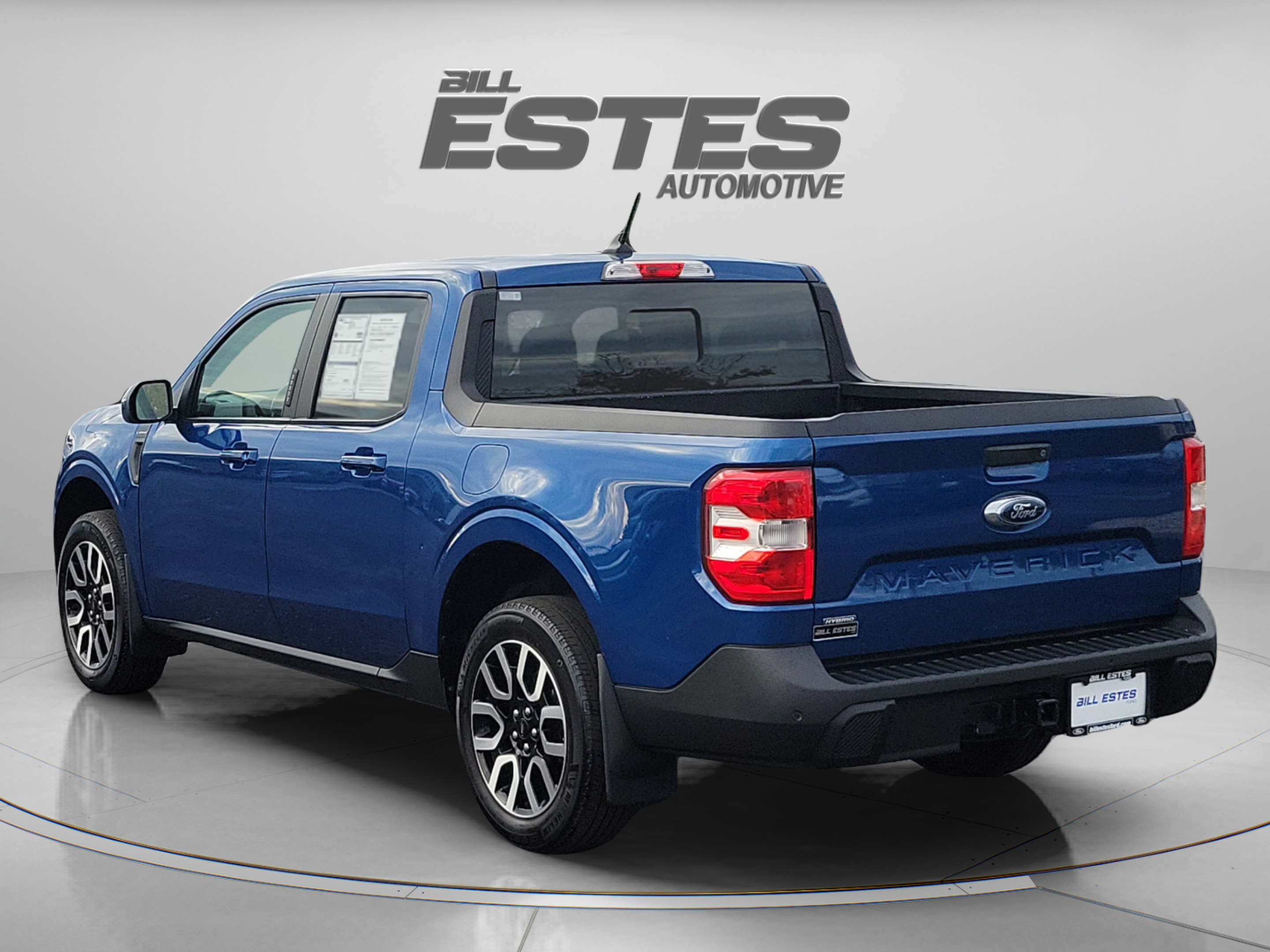 Certified 2023 Ford Maverick Lariat w/ Lariat Luxury Package FWD image 2