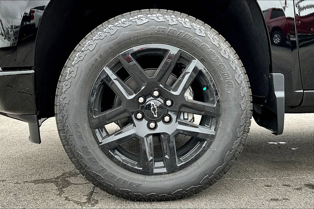 New 2026 Chevrolet Silverado 1500 Custom AWD/4WD image 12