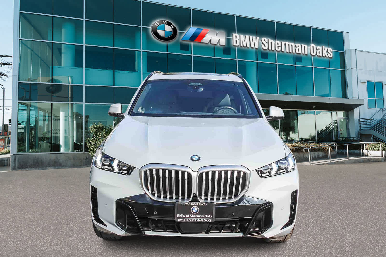 Used 2025 BMW X5 xDrive40i image 2